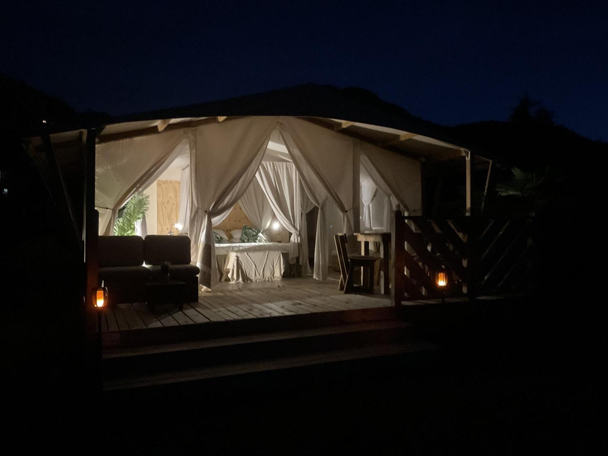 Luxury Lodge Μπελάτζιο Εξωτερικό φωτογραφία